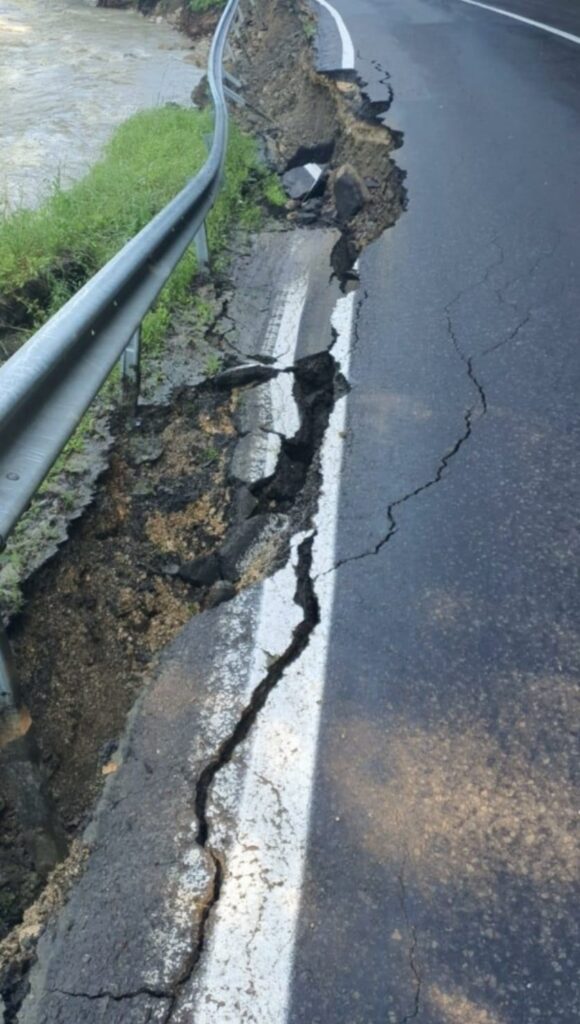 Drumurile de la Zalha și Chieșd intră în reparații