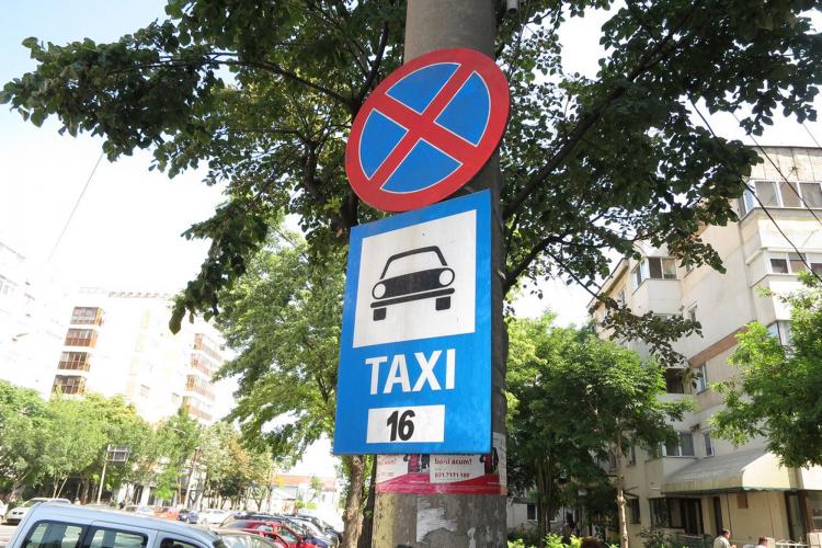 Propunere la Zalău: Mai multe stații de taxi, transformate în locuri de parcare