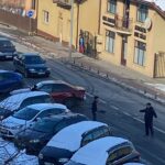 Tamponare pe Clujului, trafic încurcat… Două autoturisme sunt avariate