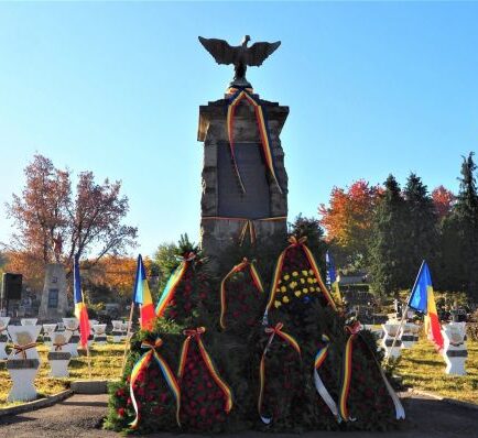 USR cere restaurarea Monumentului Eroilor din cimitirul Zalău