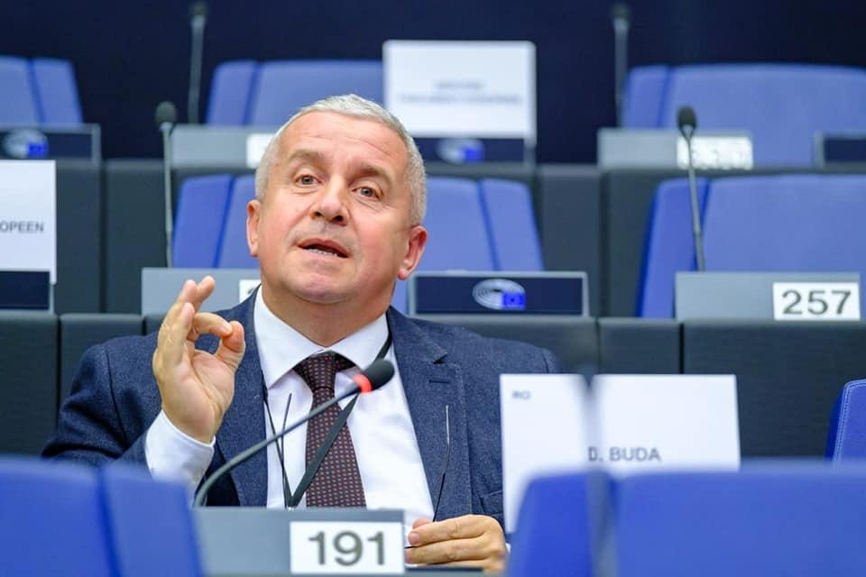 Europarlamentarul Daniel Buda solicită Comisiei Europene ajutoare financiare pentru fermieri, împovărați de sarcini birocratice! 