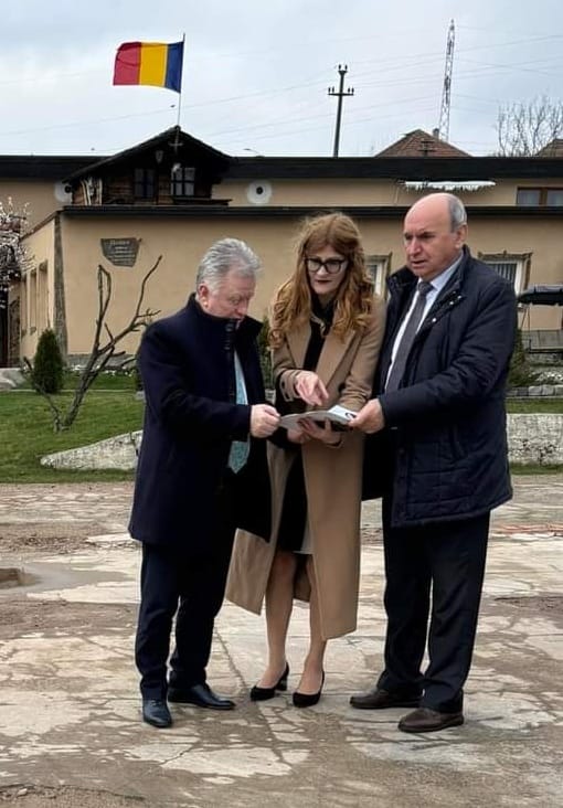 Parc de joaca nou amenajat pentru copii, deschis in Ortelec.