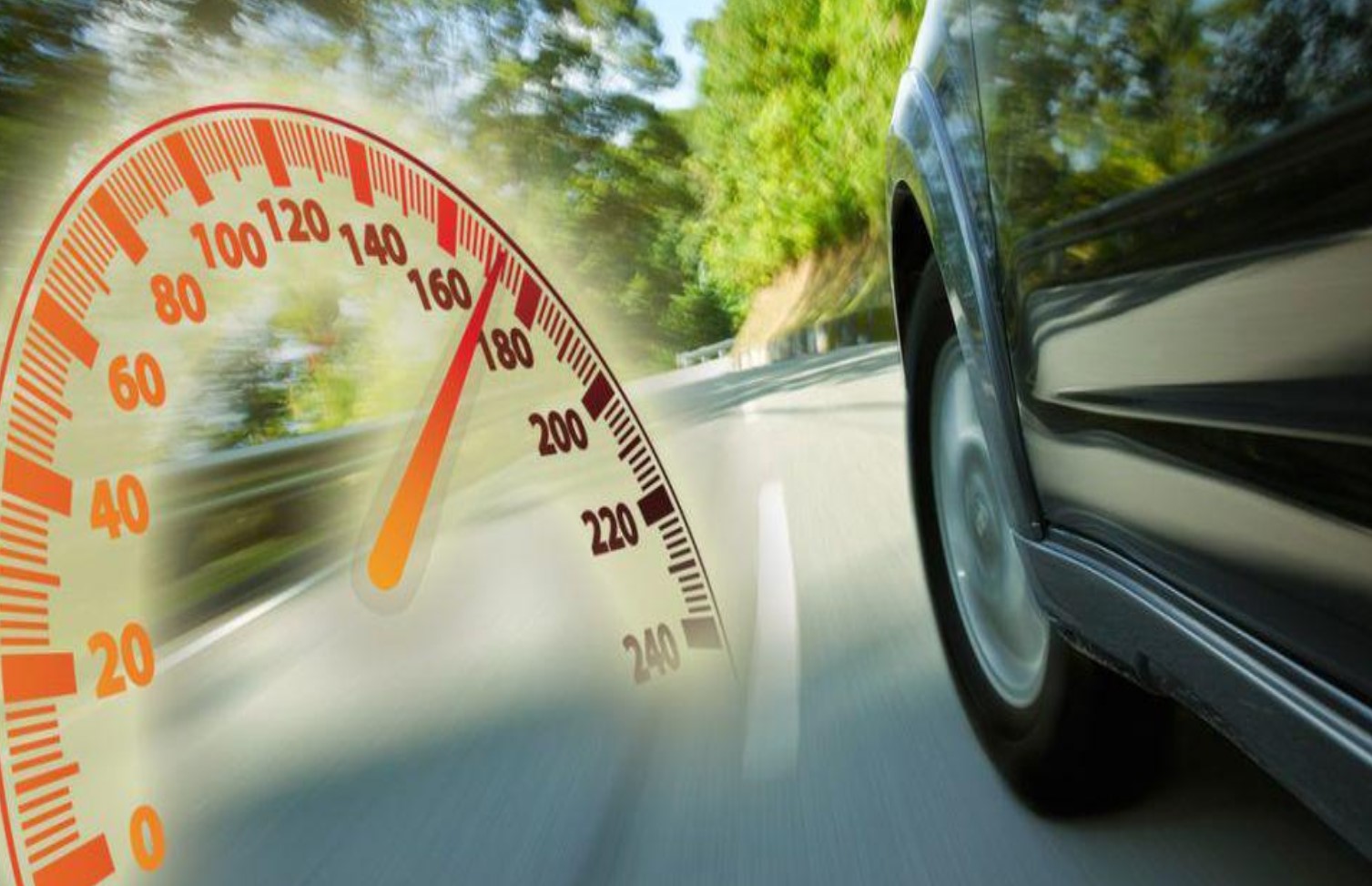 Trei puncte fără permis pentru şoferii care depășesc limita de viteză!